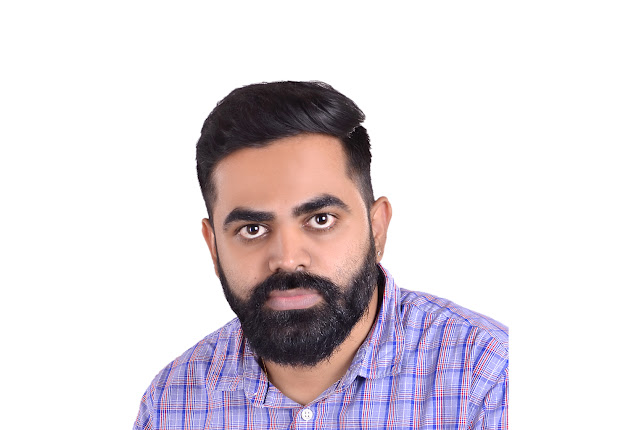 Romil           Shah