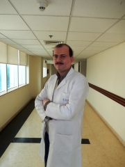 Dr. Amit Basnotra