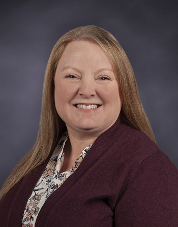 Amanda           Moore