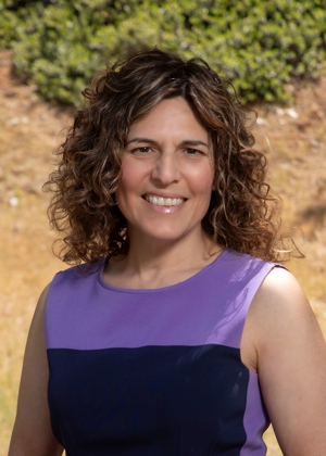 Lena       Avedissian