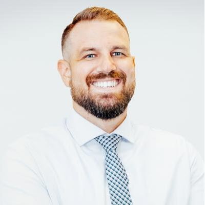 Andrew              Grose