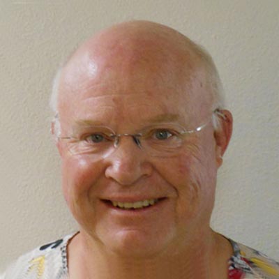 Jeffrey            R Lish