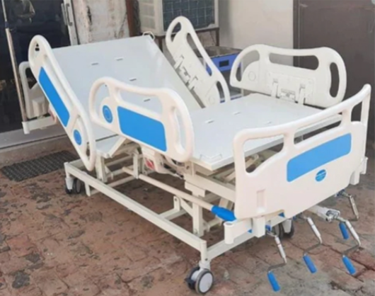 Five function iccu beds (butterfly raillings)